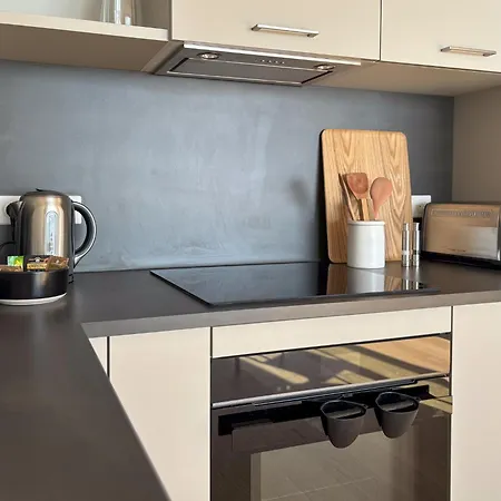 Les Meloines T3, Luxurious 2 Bedroom Seaside Appartamento Trébeurden